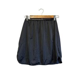 Mini slip skirt with a‎ slit